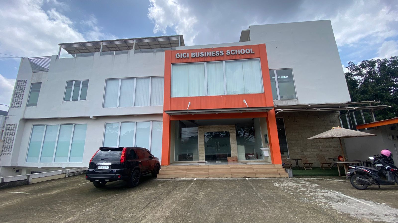 jurusan STIE GICI Business School kelas karyawan